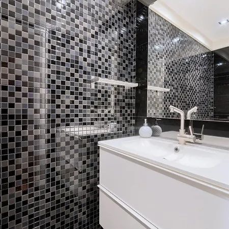 Stadium & Metro By Next Stop Apartment Bilbao